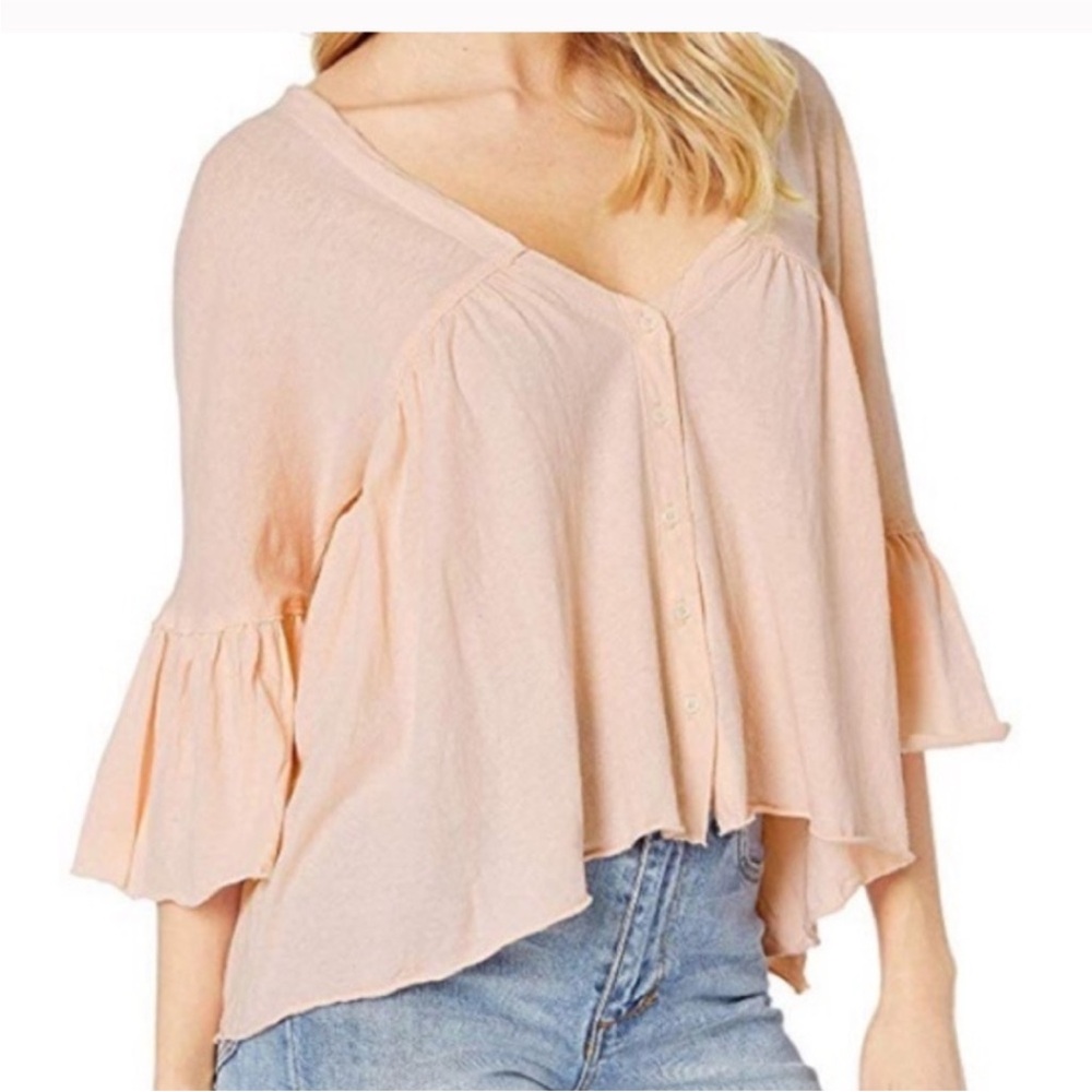 WE THE FREE x FREE PEOPLE: Sweet Lil’ Button-Up Tee in Shell Pink -Size Small